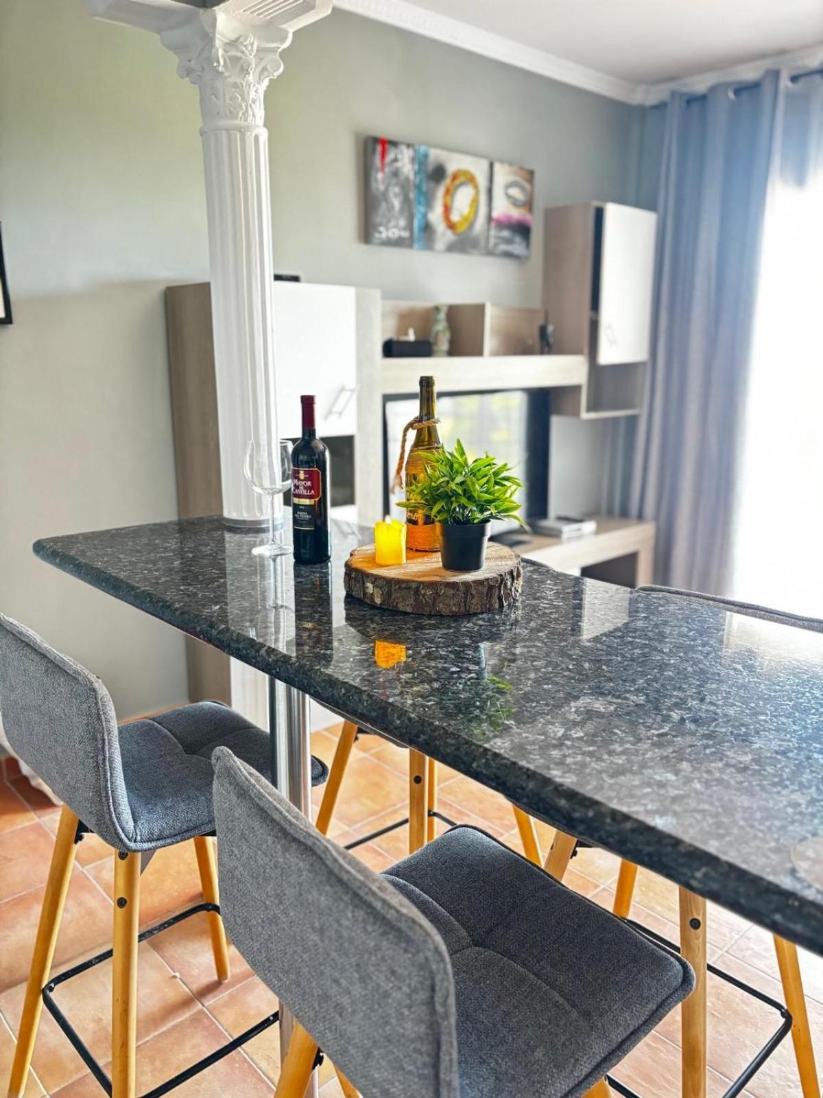 Apartamento Hans San Antonio  Exteriör bild