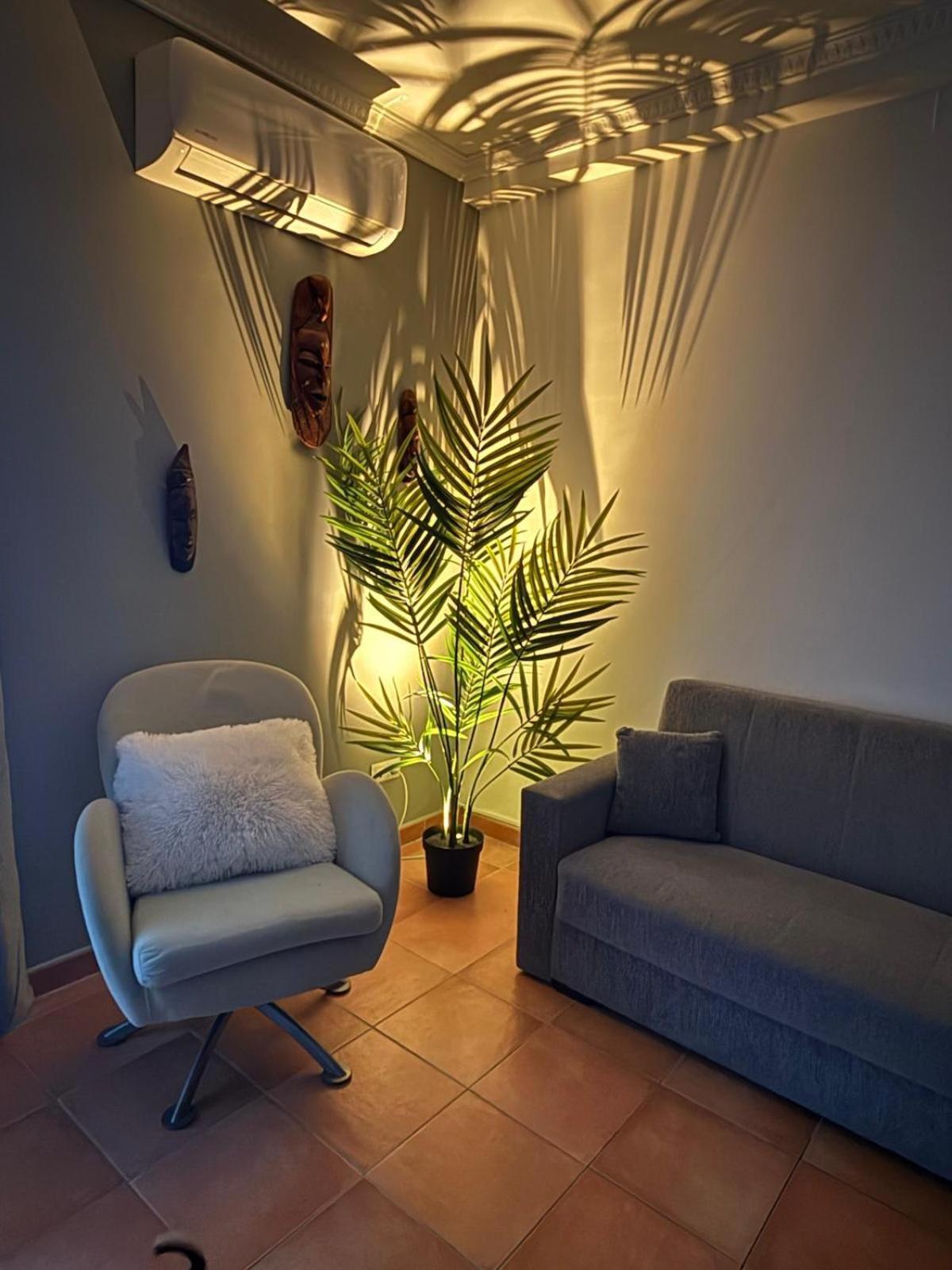 Apartamento Hans San Antonio  Exteriör bild