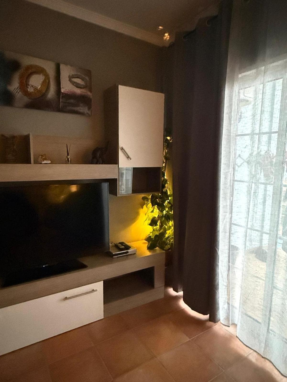 Apartamento Hans San Antonio  Exteriör bild